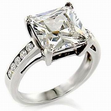 QUALITY 5.5CT PRINCESS CZ SOLITAIRE RING-size5